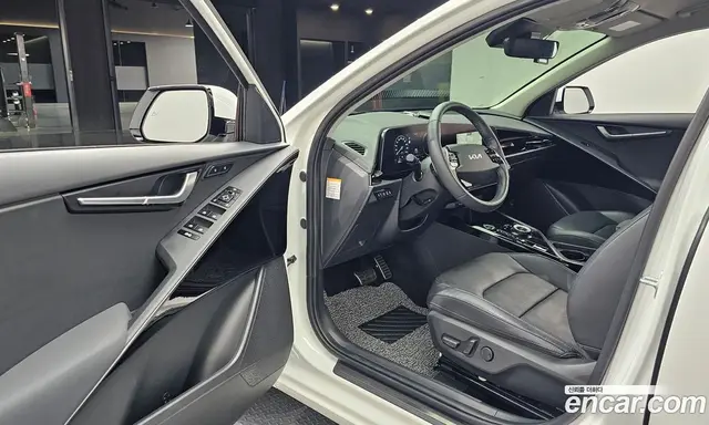 Kia Niro 2022 1.6 автомат (гидро), миниатюра 12