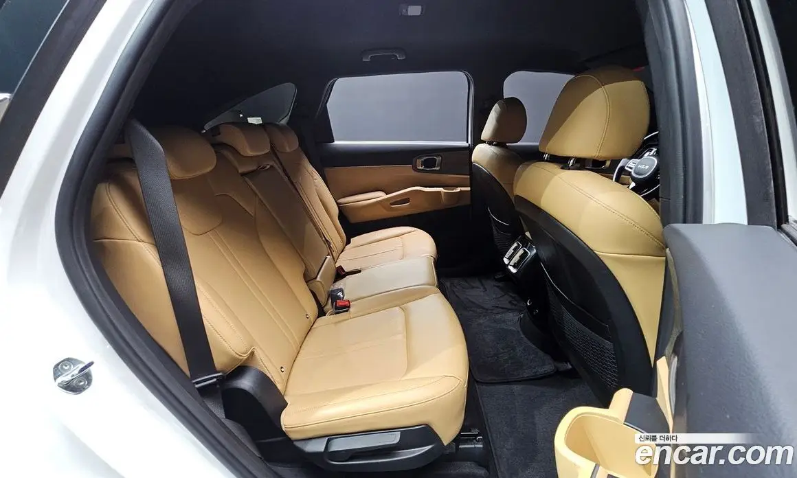 Kia Sorento 2022 1.6 автомат (гидро), фото 17 Kia Sorento 2022 1.6 автомат (гидро), фото 17