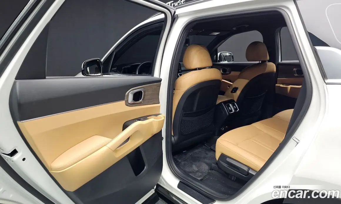 Kia Sorento 2022 1.6 автомат (гидро), фото 24 Kia Sorento 2022 1.6 автомат (гидро), фото 24