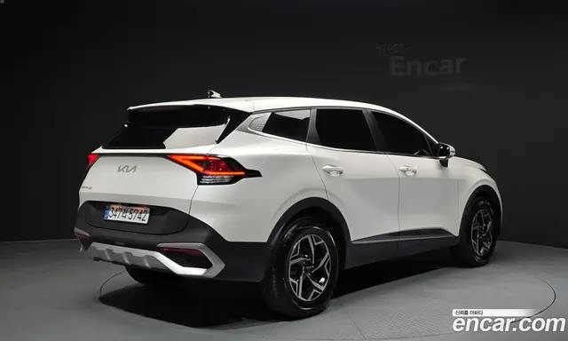 Kia Sportage 2024 2.0 автомат (гидро), миниатюра 2 Kia Sportage 2024 2.0 автомат (гидро), миниатюра 2