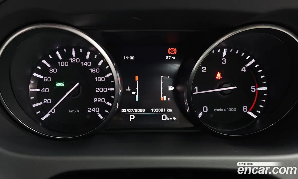 Land Rover Discovery Sport 2016 2.0 автомат (гидро), фото 8 Land Rover Discovery Sport 2016 2.0 автомат (гидро), фото 8