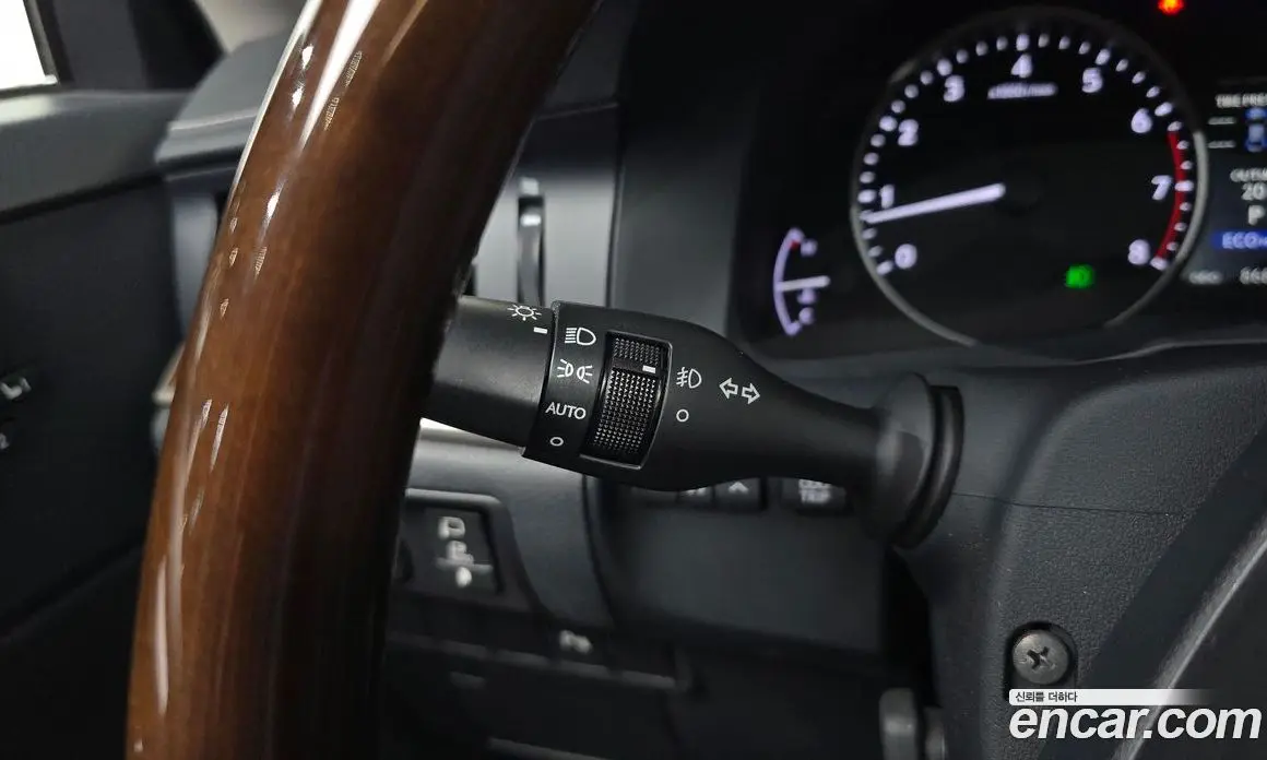 Lexus ES 2014 3.5 автомат (гидро), фото 31
