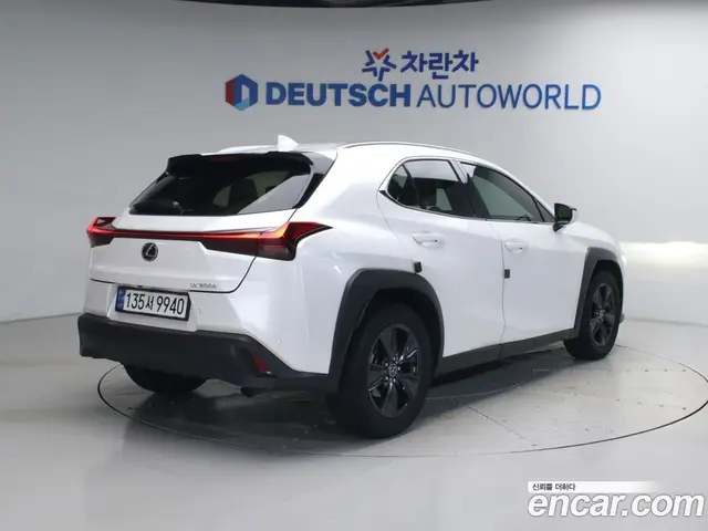 Lexus UX 2024 2.0 автомат (гидро), миниатюра 2 Lexus UX 2024 2.0 автомат (гидро), миниатюра 2