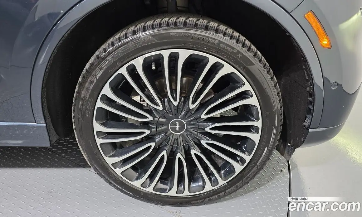 Lincoln Aviator 2021 3.0 автомат (гидро), фото 5 Lincoln Aviator 2021 3.0 автомат (гидро), фото 5