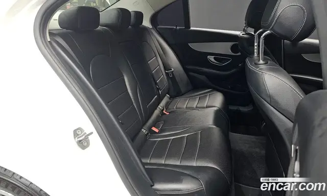 Mercedes-Benz C-Class 2016 2.0 автомат (гидро), миниатюра 11