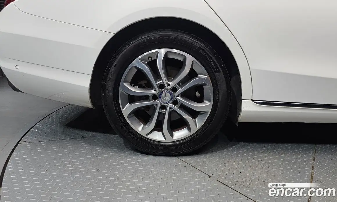 Mercedes-Benz C-Class 2016 2.0 автомат (гидро), фото 5