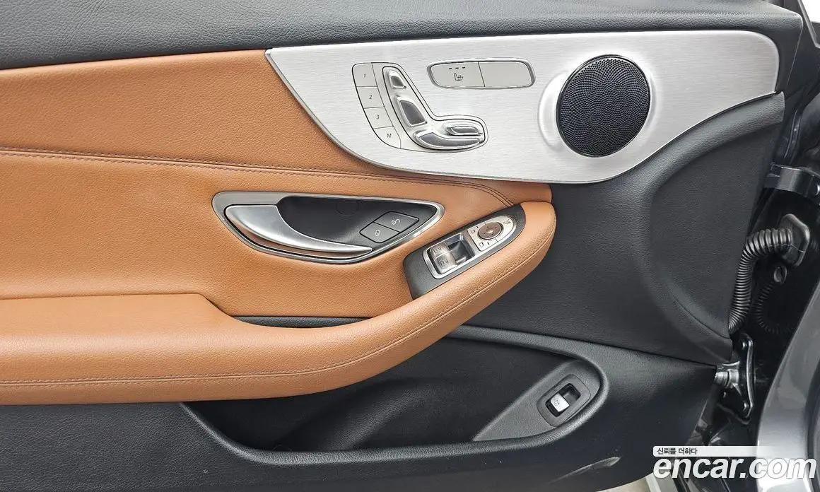 Mercedes-Benz C-Class 2018 2.0 автомат (гидро), фото 27