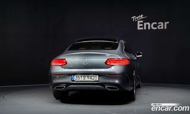 Mercedes-Benz C-Class 2018 2.0 автомат (гидро), миниатюра 4