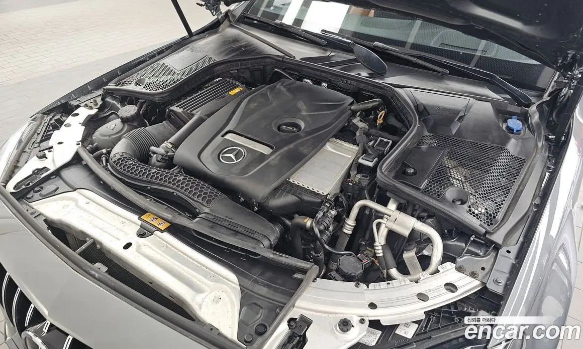 Mercedes-Benz C-Class 2018 2.0 автомат (гидро), фото 6
