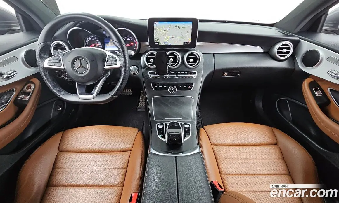 Mercedes-Benz C-Class 2018 2.0 автомат (гидро), фото 10