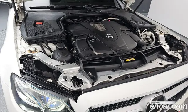 Mercedes-Benz E-Class 2017 3.0 автомат (гидро), миниатюра 6