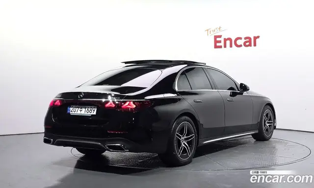 Mercedes-Benz E-Class 2025 2.0 автомат (гидро), миниатюра 2