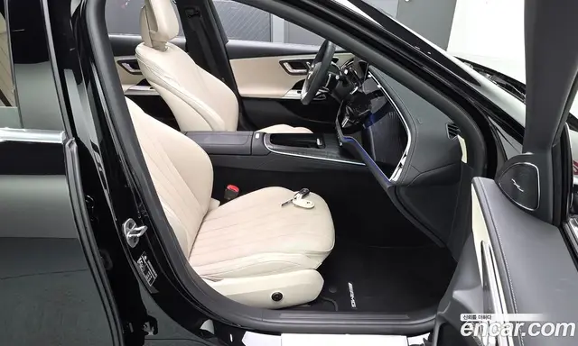 Mercedes-Benz E-Class 2025 2.0 автомат (гидро), миниатюра 12