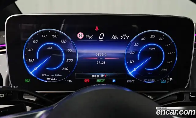 Mercedes-Benz EQE 2023 0.3 автомат (гидро), миниатюра 11 Mercedes-Benz EQE 2023 0.3 автомат (гидро), миниатюра 11