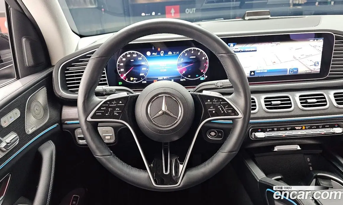 Mercedes-Benz GLE-Class 2025 2.0 автомат (гидро), фото 19 Mercedes-Benz GLE-Class 2025 2.0 автомат (гидро), фото 19