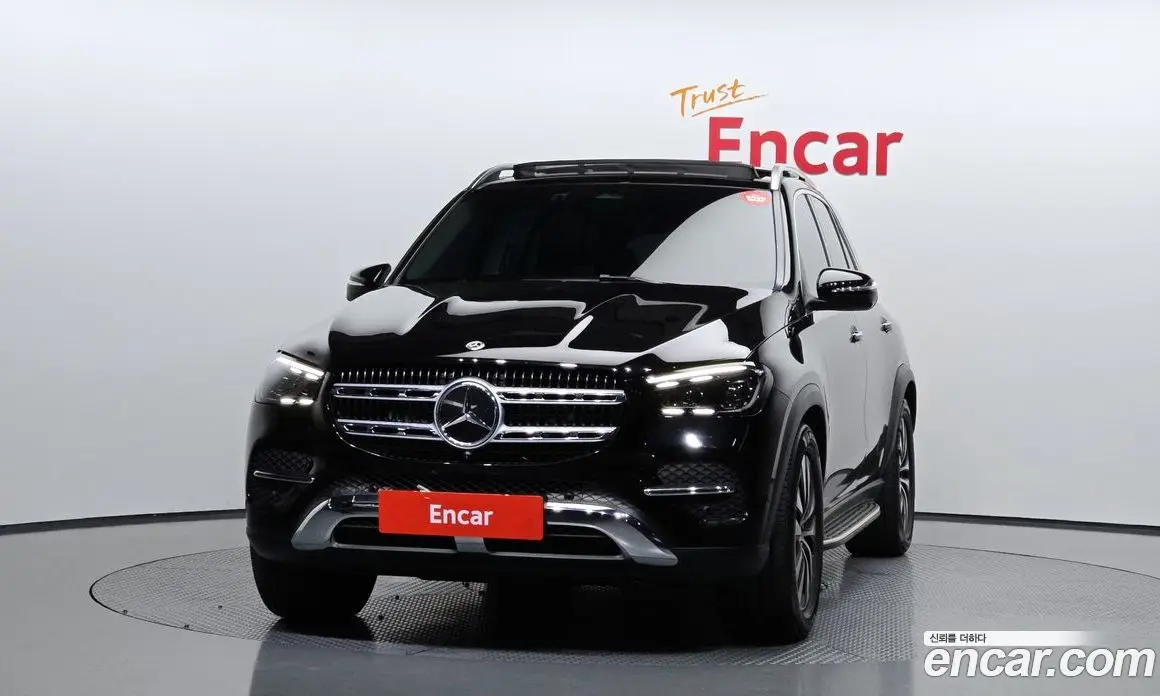 Mercedes-Benz GLE-Class 2025 2.0 автомат (гидро), фото 3 Mercedes-Benz GLE-Class 2025 2.0 автомат (гидро), фото 3