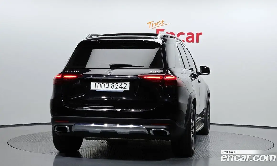 Mercedes-Benz GLE-Class 2025 2.0 автомат (гидро), фото 4 Mercedes-Benz GLE-Class 2025 2.0 автомат (гидро), фото 4