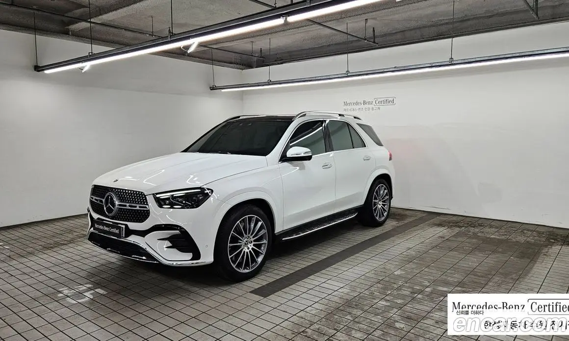 Mercedes-Benz GLE-Class 2025 3.0 автомат (гидро), фото 1 Mercedes-Benz GLE-Class 2025 3.0 автомат (гидро), фото 1