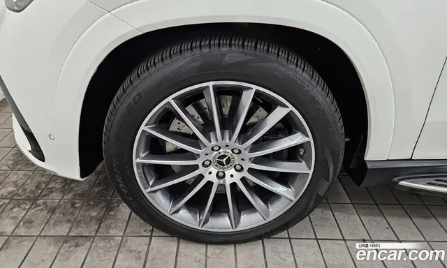 Mercedes-Benz GLE-Class 2025 3.0 автомат (гидро), миниатюра 5 Mercedes-Benz GLE-Class 2025 3.0 автомат (гидро), миниатюра 5