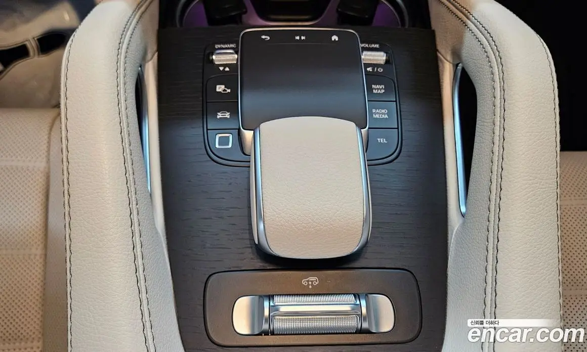 Mercedes-Benz GLE-Class 2025 3.0 автомат (гидро), фото 9 Mercedes-Benz GLE-Class 2025 3.0 автомат (гидро), фото 9