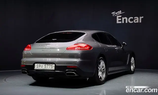 Porsche Panamera 2014 3.6 автомат (гидро), миниатюра 2 Porsche Panamera 2014 3.6 автомат (гидро), миниатюра 2