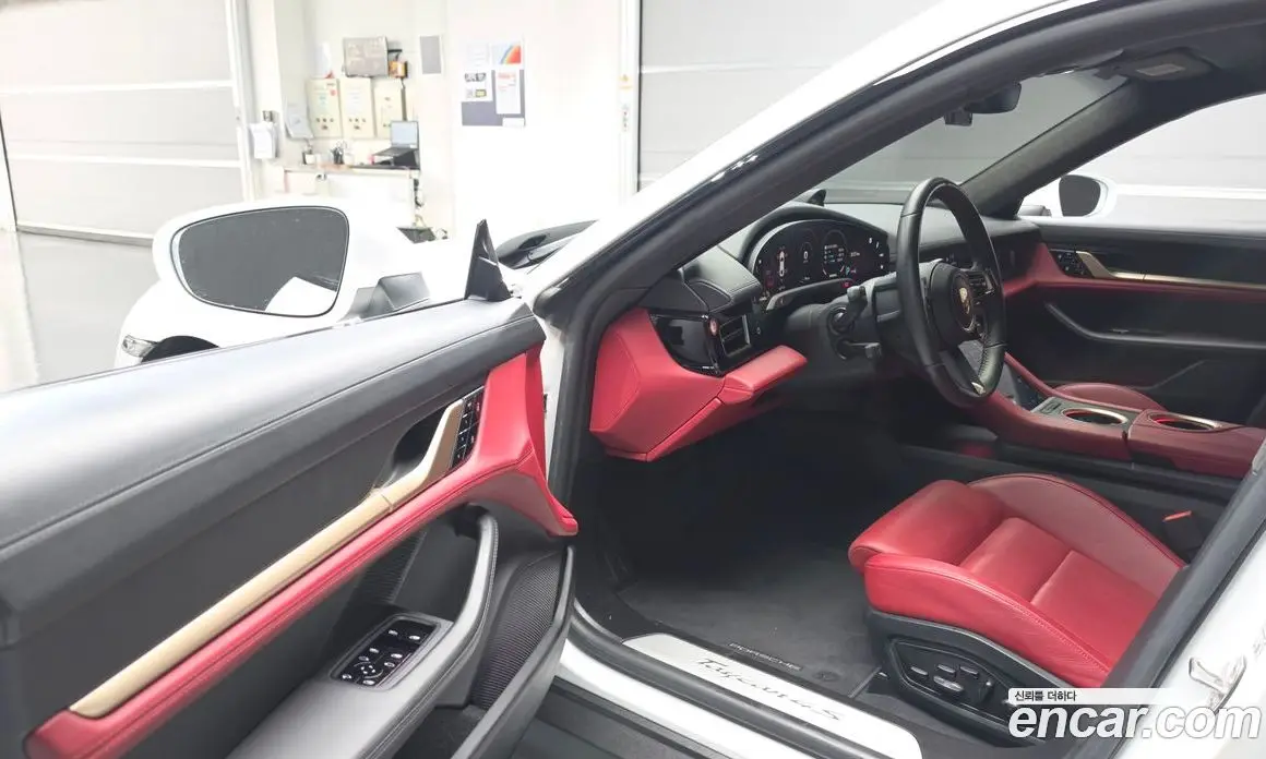 Porsche Taycan 2021 0.1 автомат (гидро), фото 13 Porsche Taycan 2021 0.1 автомат (гидро), фото 13