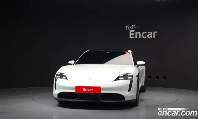 Porsche Taycan 2021 0.1 автомат (гидро), миниатюра 3 Porsche Taycan 2021 0.1 автомат (гидро), миниатюра 3