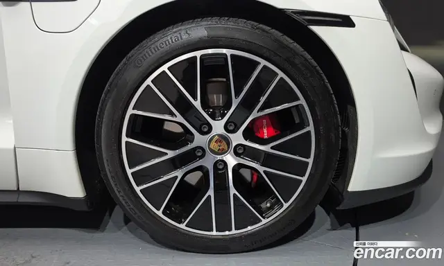 Porsche Taycan 2021 0.1 автомат (гидро), миниатюра 7 Porsche Taycan 2021 0.1 автомат (гидро), миниатюра 7