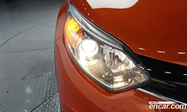 Renault (Samsung) QM3 2015 1.5 автомат (гидро), миниатюра 8 Renault (Samsung) QM3 2015 1.5 автомат (гидро), миниатюра 8