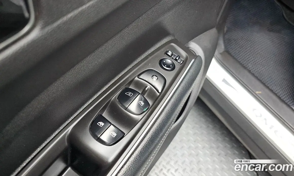 Renault (Samsung) QM6 2016 2.0 автомат (гидро), фото 35 Renault (Samsung) QM6 2016 2.0 автомат (гидро), фото 35