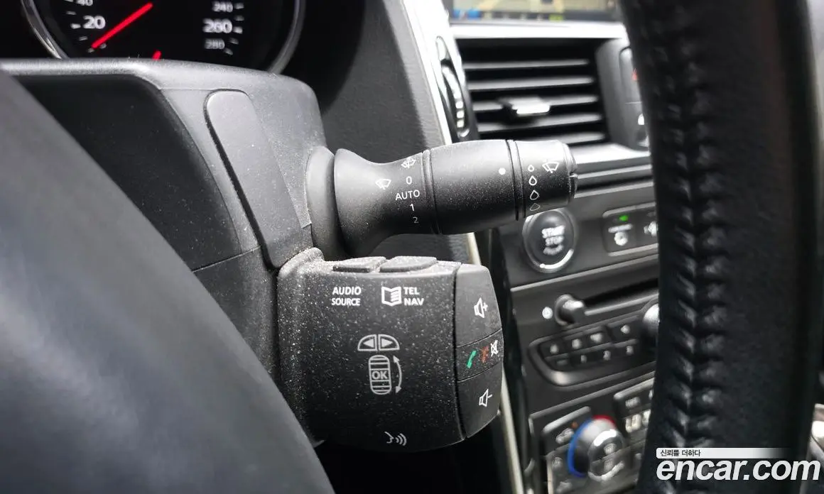Renault (Samsung) SM7 2013 2.5 автомат (гидро), фото 23 Renault (Samsung) SM7 2013 2.5 автомат (гидро), фото 23