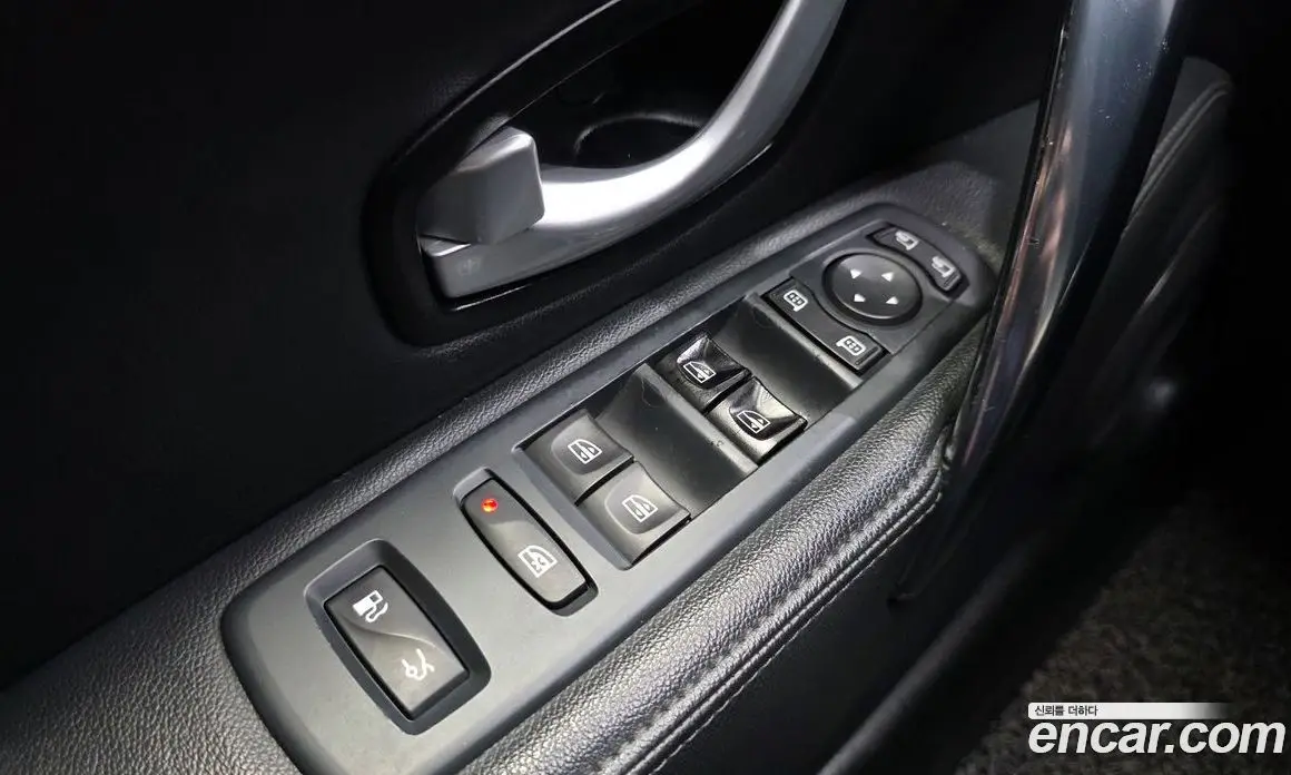 Renault (Samsung) SM7 2013 2.5 автомат (гидро), фото 29 Renault (Samsung) SM7 2013 2.5 автомат (гидро), фото 29