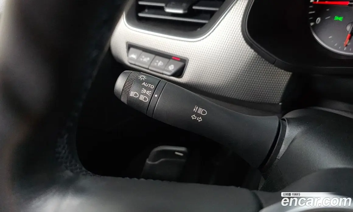 Renault (Samsung) XM3 2022 1.6 автомат (гидро), фото 28 Renault (Samsung) XM3 2022 1.6 автомат (гидро), фото 28