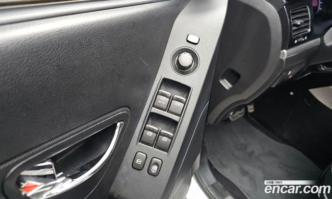 SsangYong Korando 2012 2.0 автомат (гидро), фото 20 SsangYong Korando 2012 2.0 автомат (гидро), фото 20
