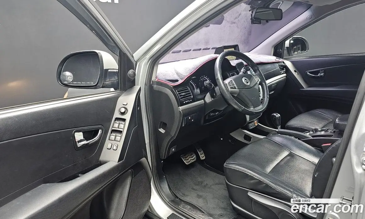SsangYong Korando 2012 2.0 автомат (гидро), фото 10 SsangYong Korando 2012 2.0 автомат (гидро), фото 10