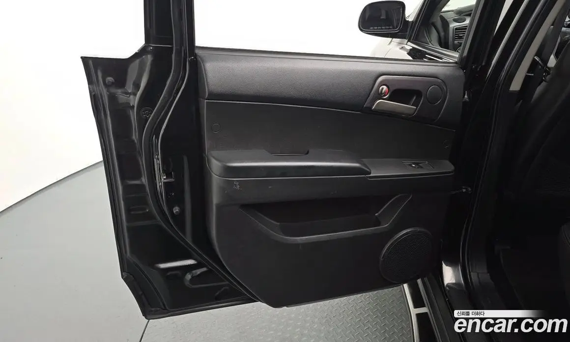 SsangYong Korando 2015 2.0 автомат (гидро), фото 14 SsangYong Korando 2015 2.0 автомат (гидро), фото 14