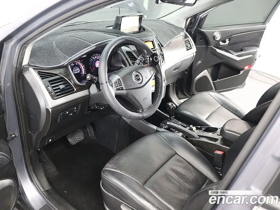 SsangYong Korando 2015 2.0 автомат (гидро), фото 17 SsangYong Korando 2015 2.0 автомат (гидро), фото 17