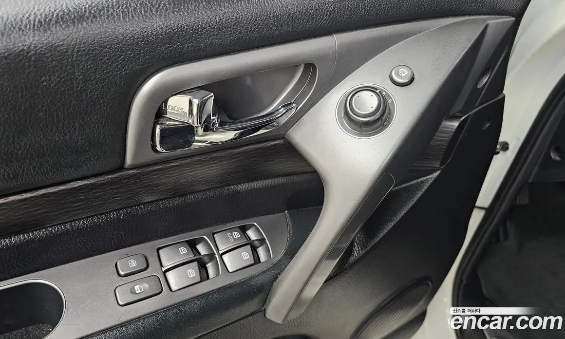 SsangYong Korando 2018 2.2 автомат (гидро), фото 14 SsangYong Korando 2018 2.2 автомат (гидро), фото 14