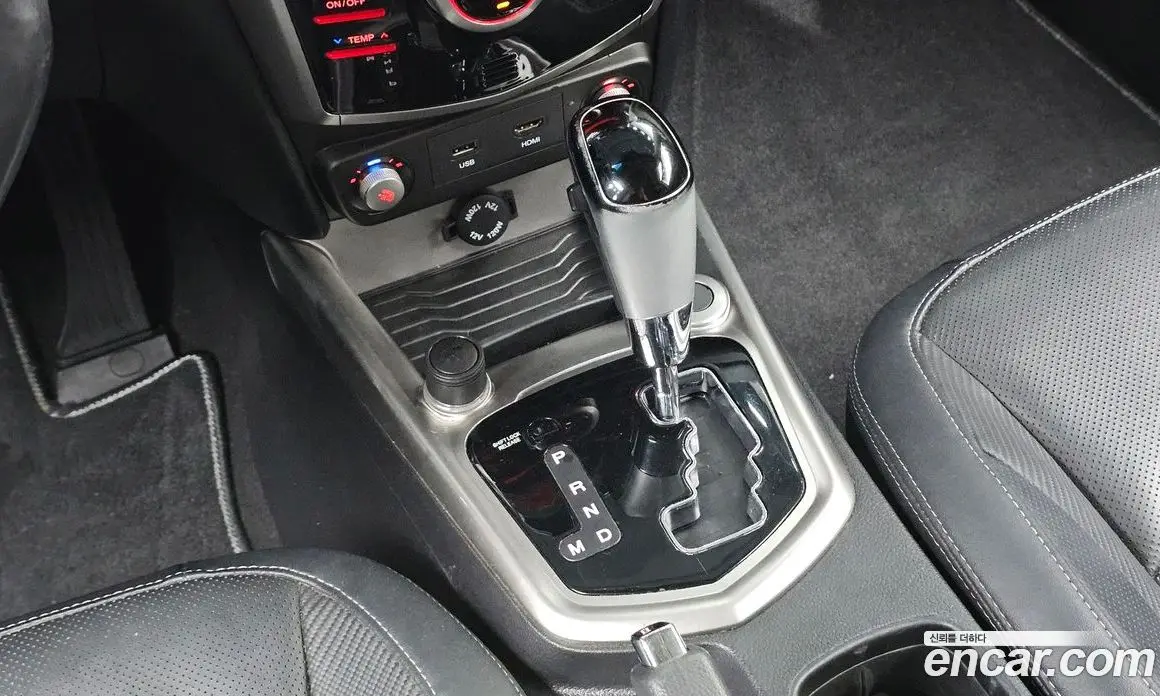 SsangYong TIBOLI 2015 1.6 автомат (гидро), фото 9 SsangYong TIBOLI 2015 1.6 автомат (гидро), фото 9