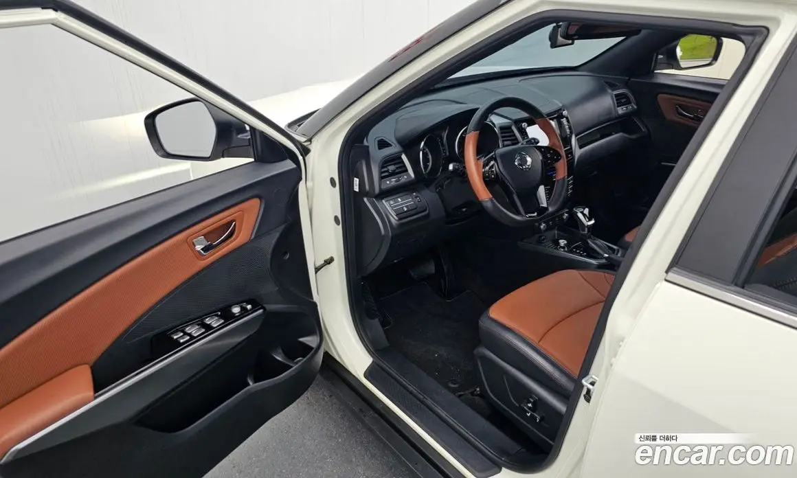 SsangYong TIBOLI 2019 1.6 автомат (гидро), фото 13 SsangYong TIBOLI 2019 1.6 автомат (гидро), фото 13