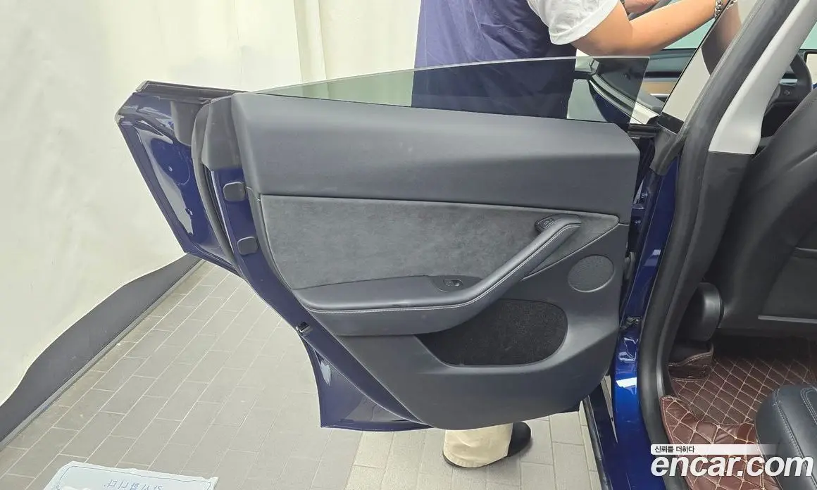 Tesla Model Y 2024 0.2 автомат (гидро), фото 15 Tesla Model Y 2024 0.2 автомат (гидро), фото 15