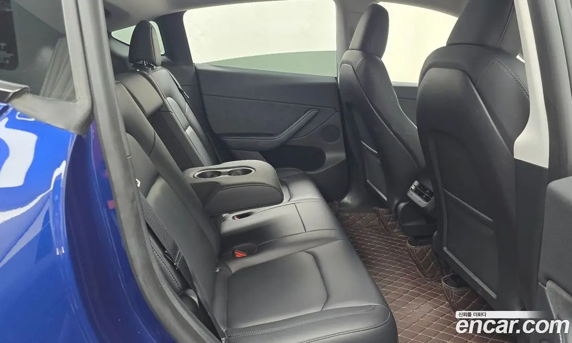 Tesla Model Y 2024 0.2 автомат (гидро), фото 17 Tesla Model Y 2024 0.2 автомат (гидро), фото 17