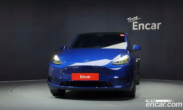 Tesla Model Y 2024 0.2 автомат (гидро), миниатюра 3 Tesla Model Y 2024 0.2 автомат (гидро), миниатюра 3