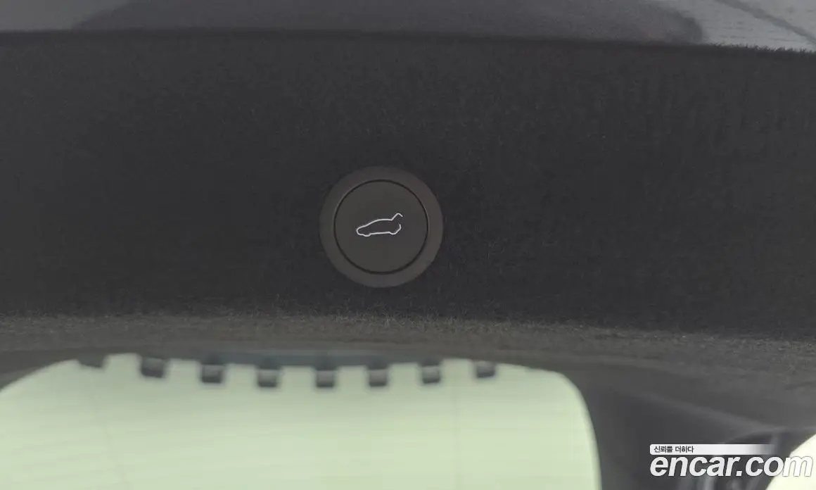 Tesla Model Y 2025 0.2 автомат (гидро), фото 17 Tesla Model Y 2025 0.2 автомат (гидро), фото 17