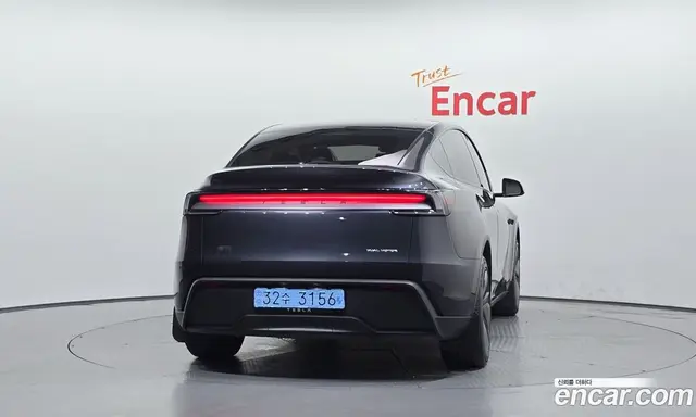 Tesla Model Y 2025 0.2 автомат (гидро), миниатюра 4 Tesla Model Y 2025 0.2 автомат (гидро), миниатюра 4