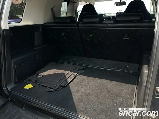Toyota FJ Cruiser 2008 4.0 автомат (гидро), миниатюра 9 Toyota FJ Cruiser 2008 4.0 автомат (гидро), миниатюра 9