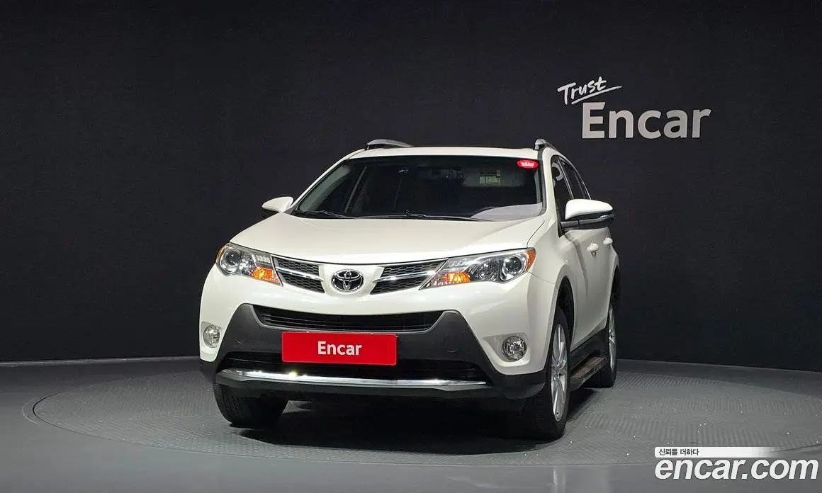 Toyota RAV4 2014 2.5 автомат (гидро), фото 3 Toyota RAV4 2014 2.5 автомат (гидро), фото 3