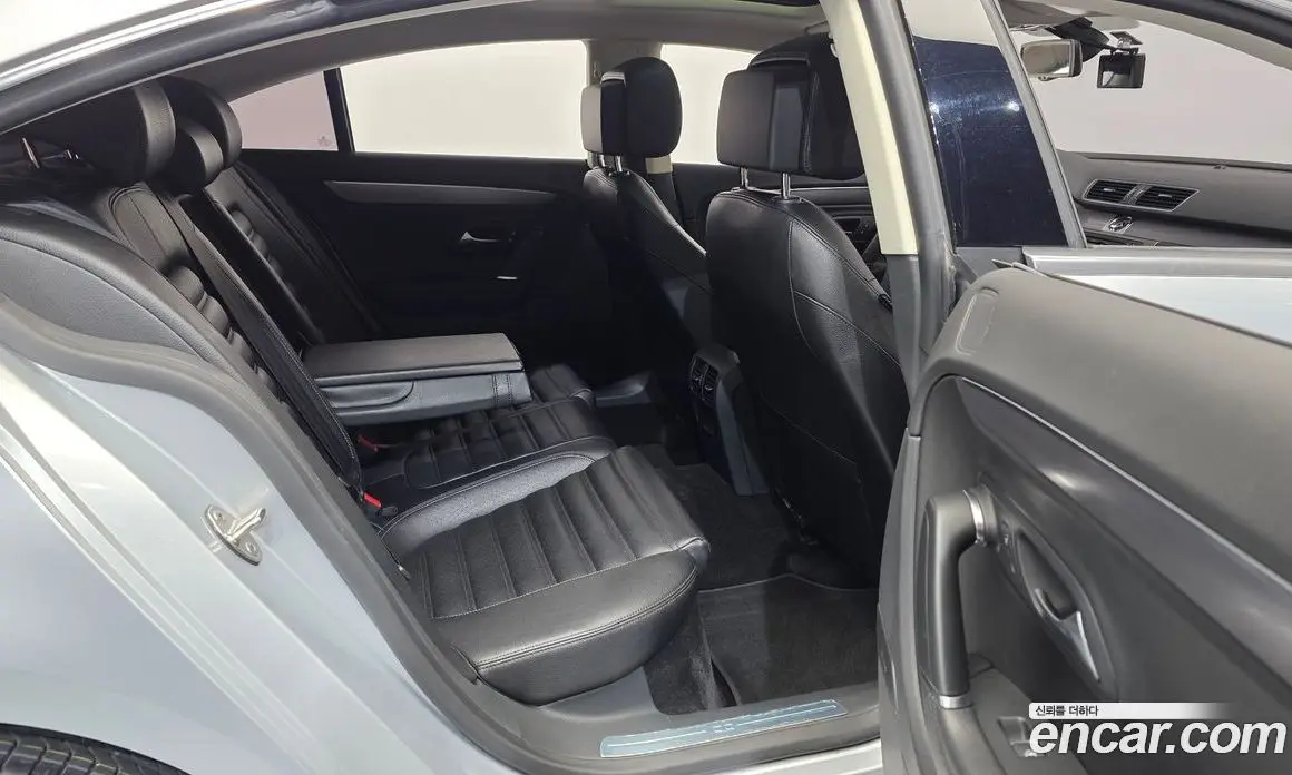 Volkswagen CC 2013 2.0 автомат (гидро), фото 12 Volkswagen CC 2013 2.0 автомат (гидро), фото 12
