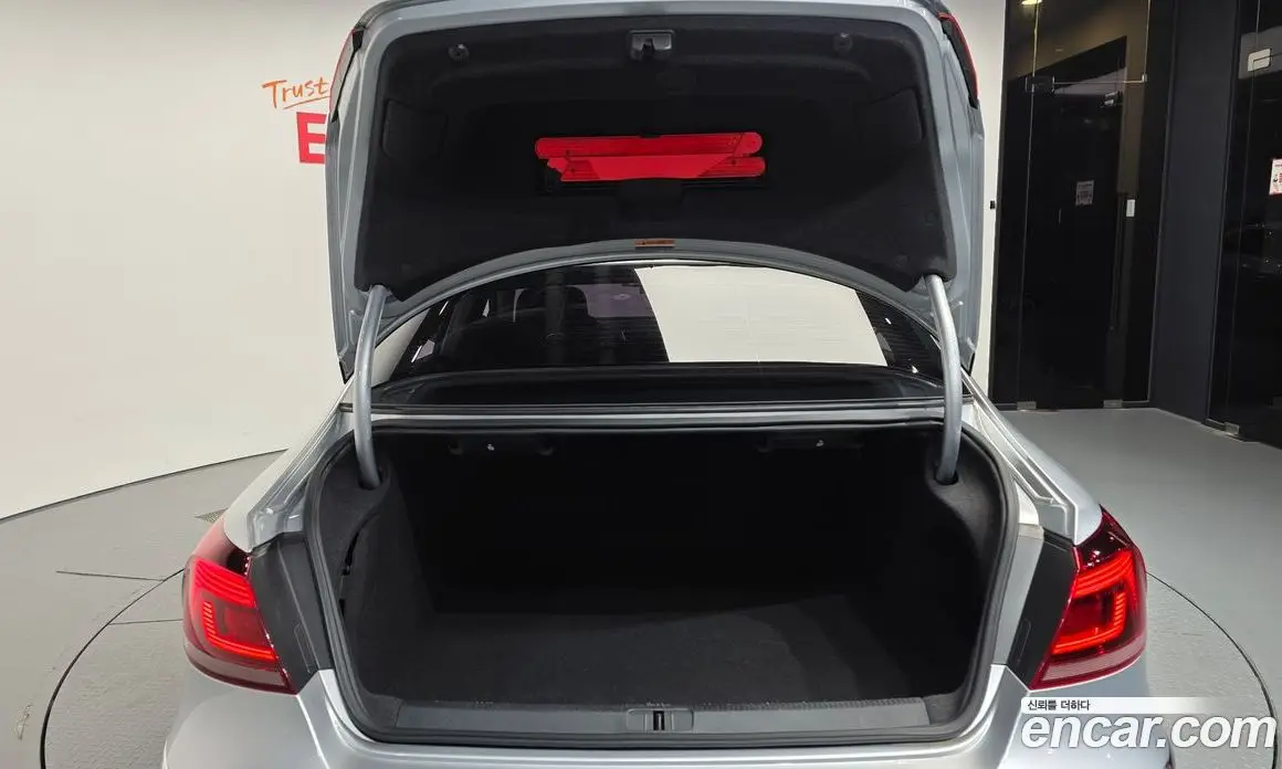 Volkswagen CC 2013 2.0 автомат (гидро), фото 20 Volkswagen CC 2013 2.0 автомат (гидро), фото 20