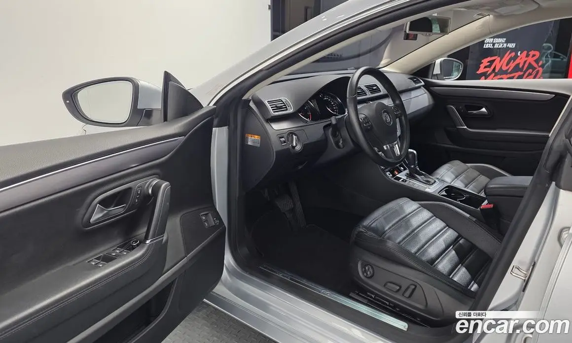 Volkswagen CC 2013 2.0 автомат (гидро), фото 10 Volkswagen CC 2013 2.0 автомат (гидро), фото 10